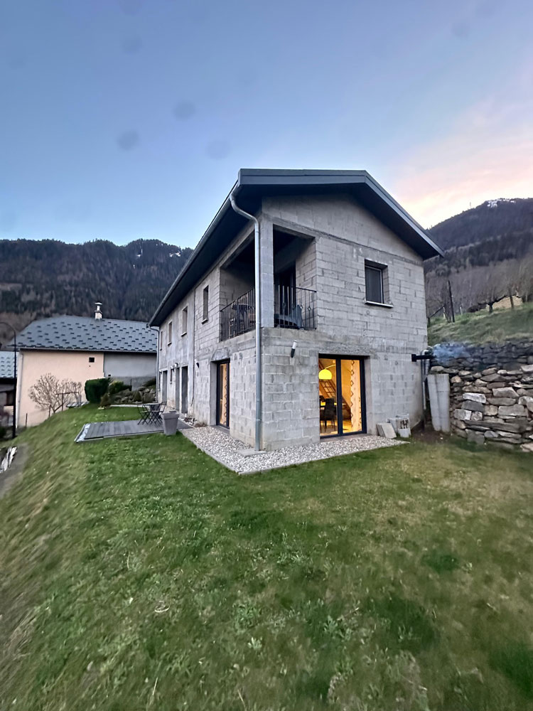Ravalement de façade en Savoie