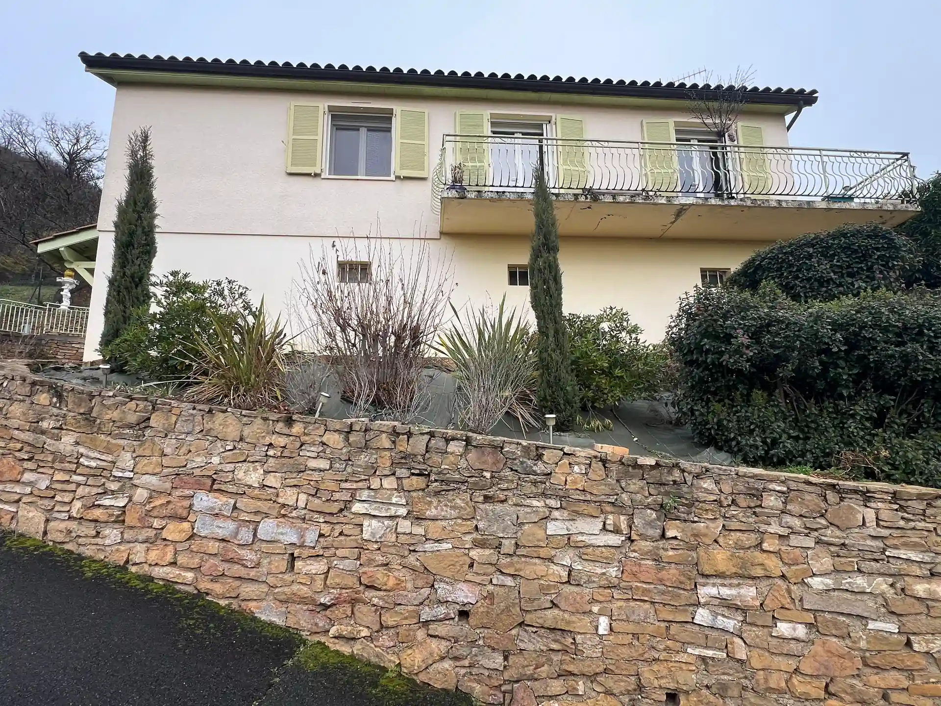 Maison ancienne avant rénovation énergétique