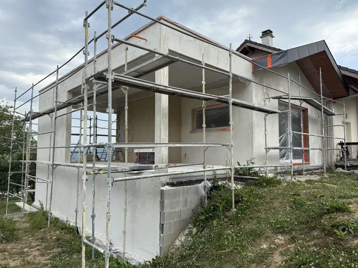 Echafaudage monté avant travaux