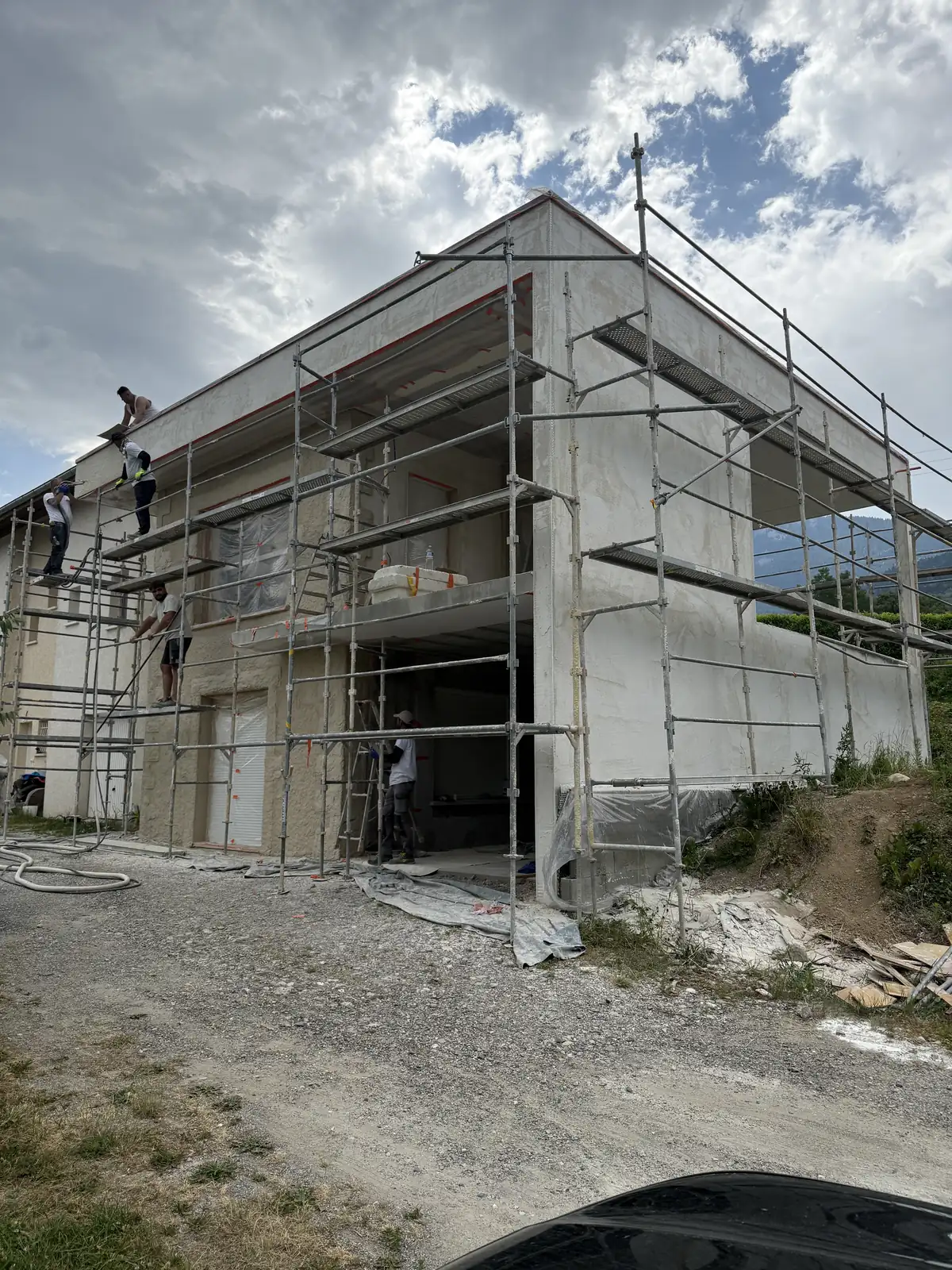 Ravalement en cours sur extension