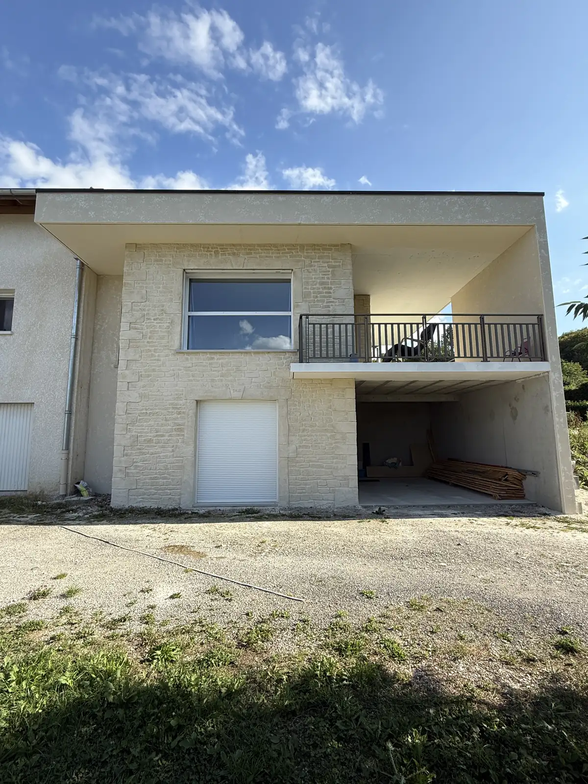 Ravalement façade extension Saint-Sixt imitation pierre